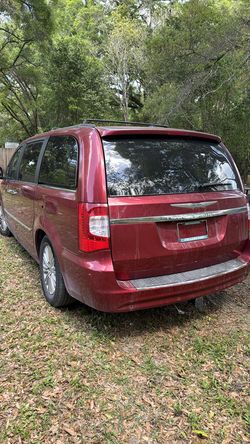 2013 Chrysler Town & Country