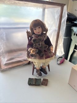The Yesterday’s Child Doll Collection Kelly Doll