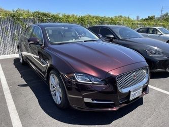 2017 Jaguar XJ