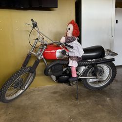 1970  Husqvarna 400 Cross  Excellent Condition ,comes With Original Sales Slip Signed by  Malcom Smith.