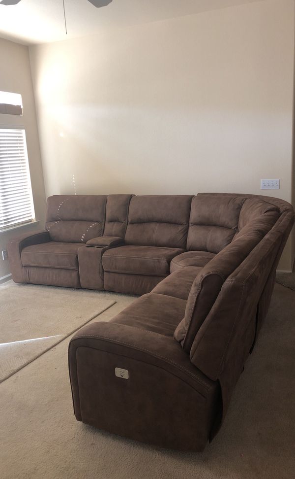 Macy S Brant Sectional 3 Power Seats Headrests 4 Usb Ports Macy S Brant Sectional 3 Power Seats Headrests 4 Usb Ports Gentle Wear