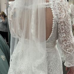 Unaltered Wedding Dress 