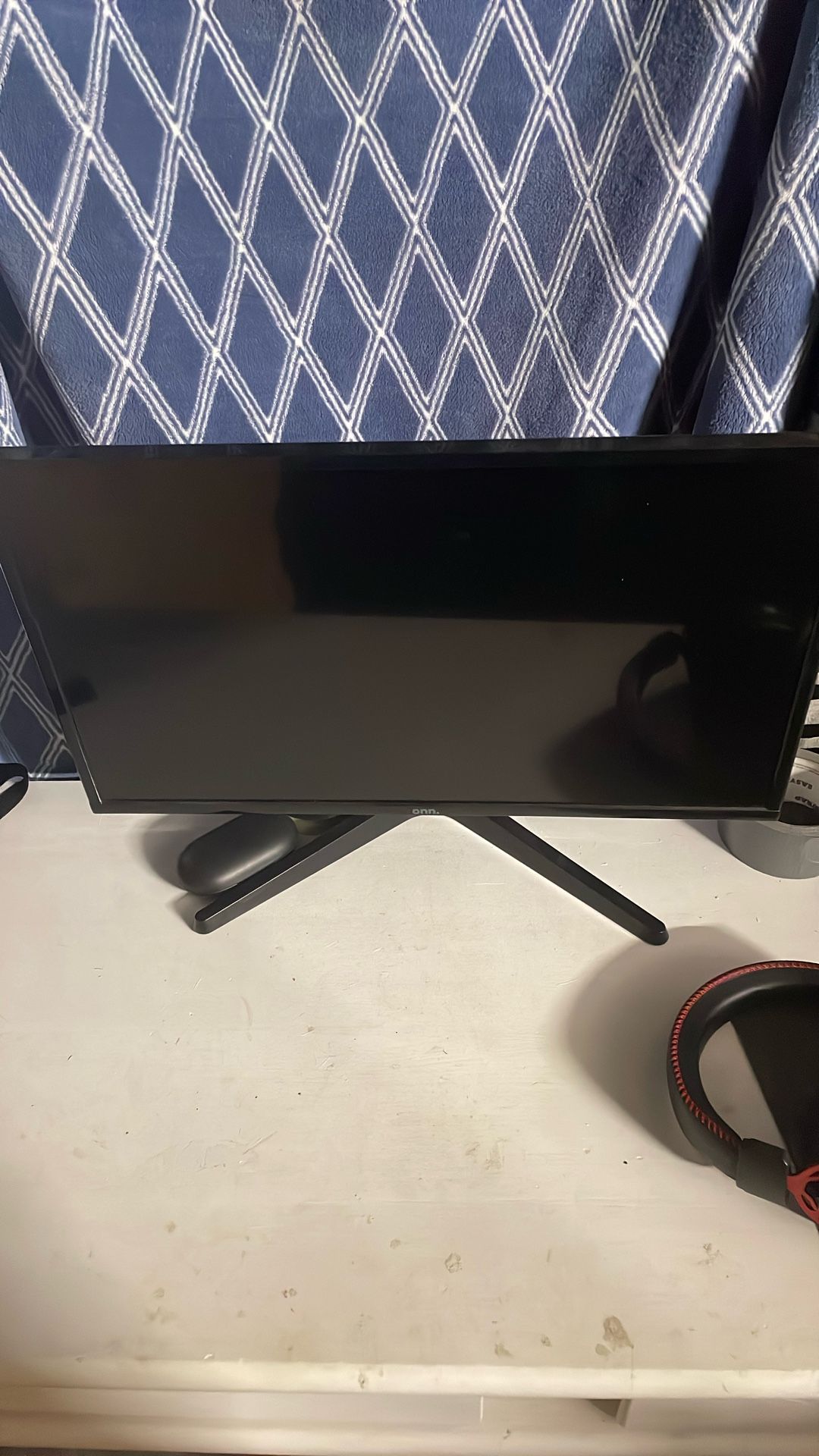Onn Monitor