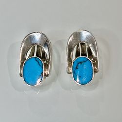 Native American Ladies Sterling Silver Blue Turquoise Clip Back Earrings “W@W”