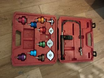 Auto cooling system pressure tester