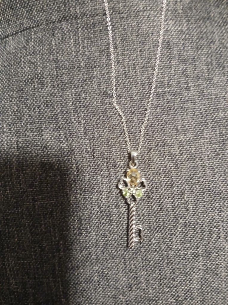 Sterling Silver 925 Neclace With Key Pendant