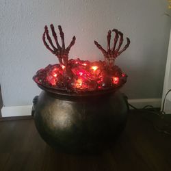 Holloween cauldron
