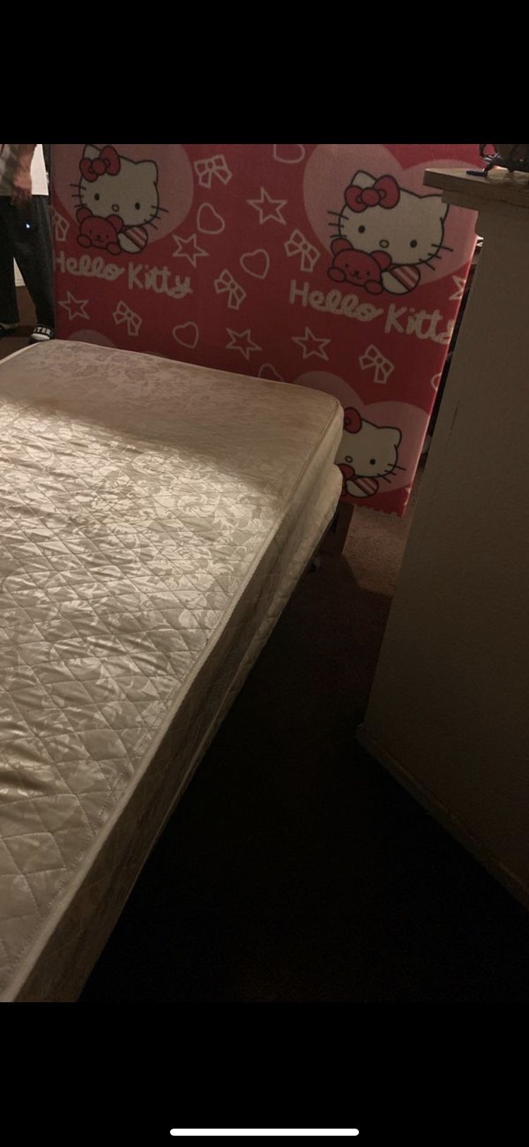Hello kitty bed
