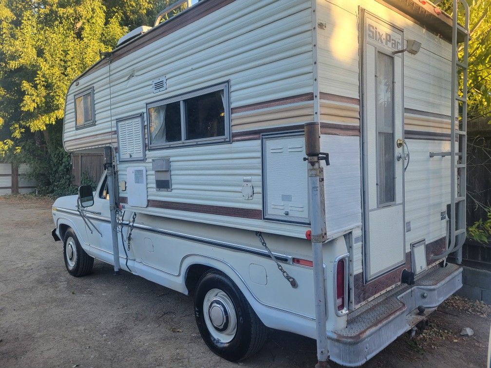 1978 Ford F250 CAMPER