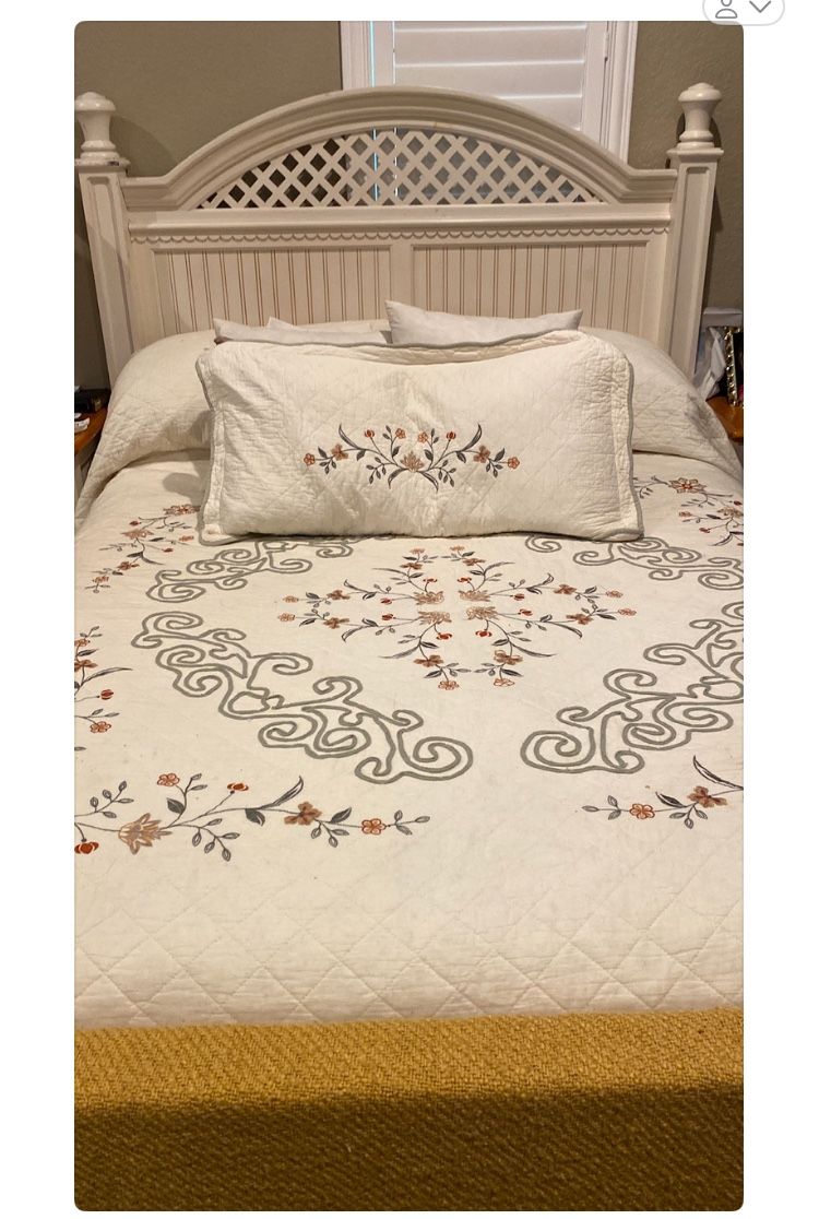 West Pointe Home: King Bed Cover And Pillow Throw