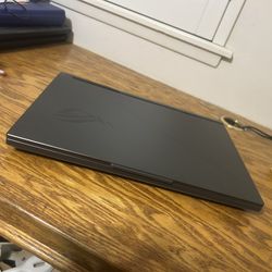 Gaming Laptop ASUS ROG Strix G16