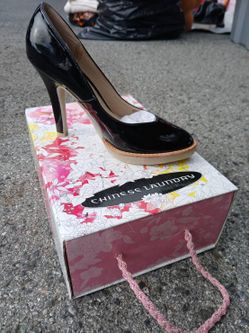 Black And Brown Heels