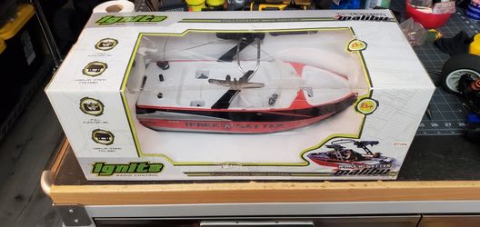 IGNITE RC WAKE SETTER BOAT (RC BOAT)