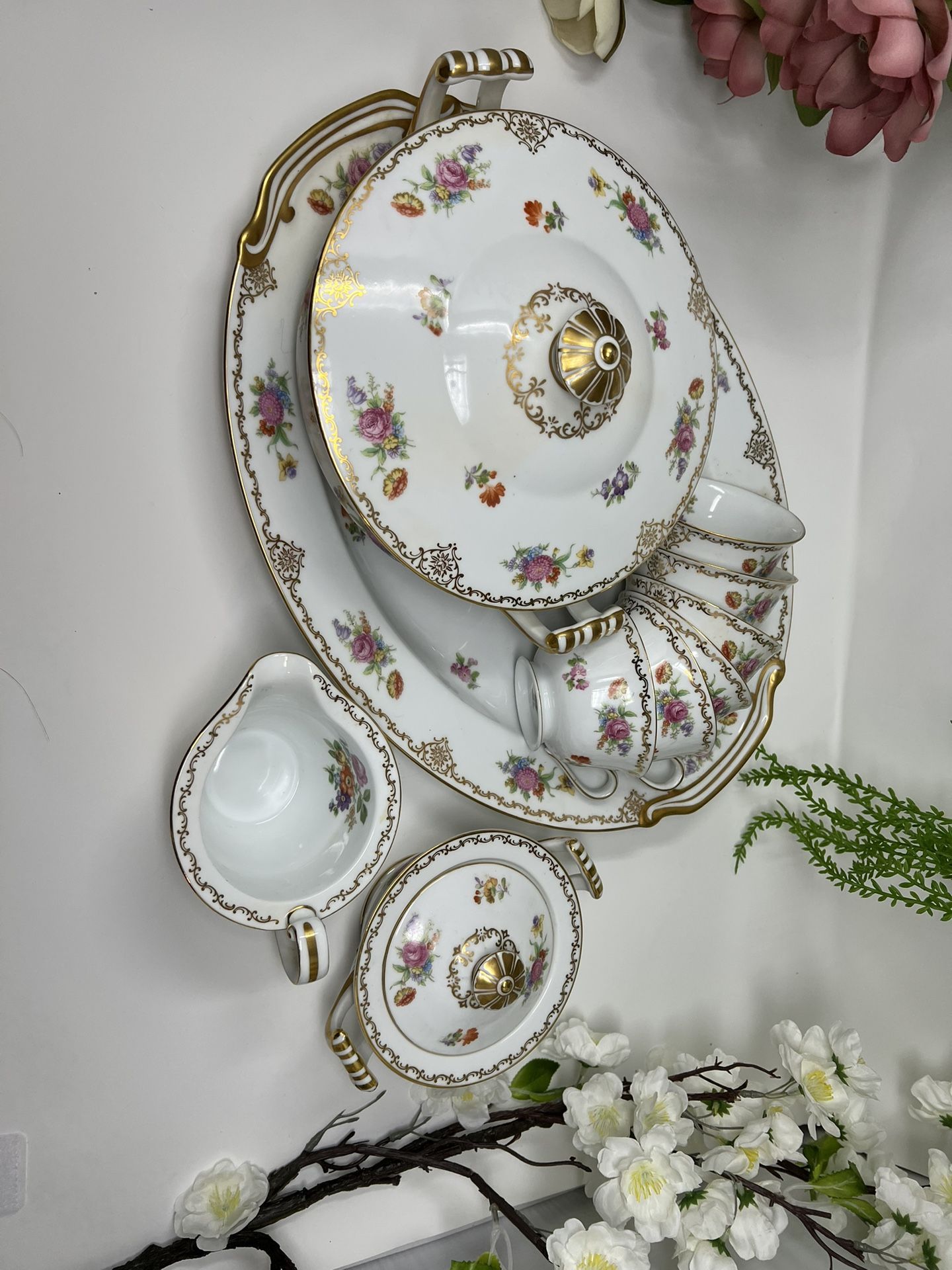 China dinnerware’s Occupied Japan Rose China