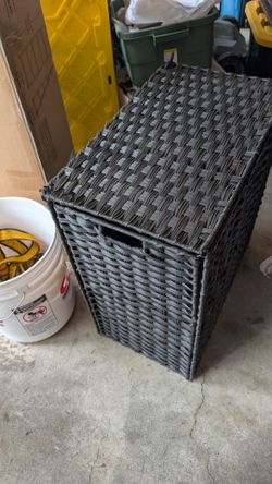 Hamper