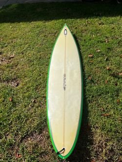 7’2” 18.5 w 2.5 Craig surfboard