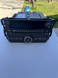 07-13 Chevy Silverado OEM Radio