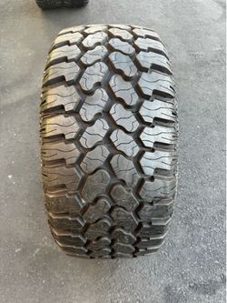 (1) 305/60R18 Pro Comp Xtreme All Terrain