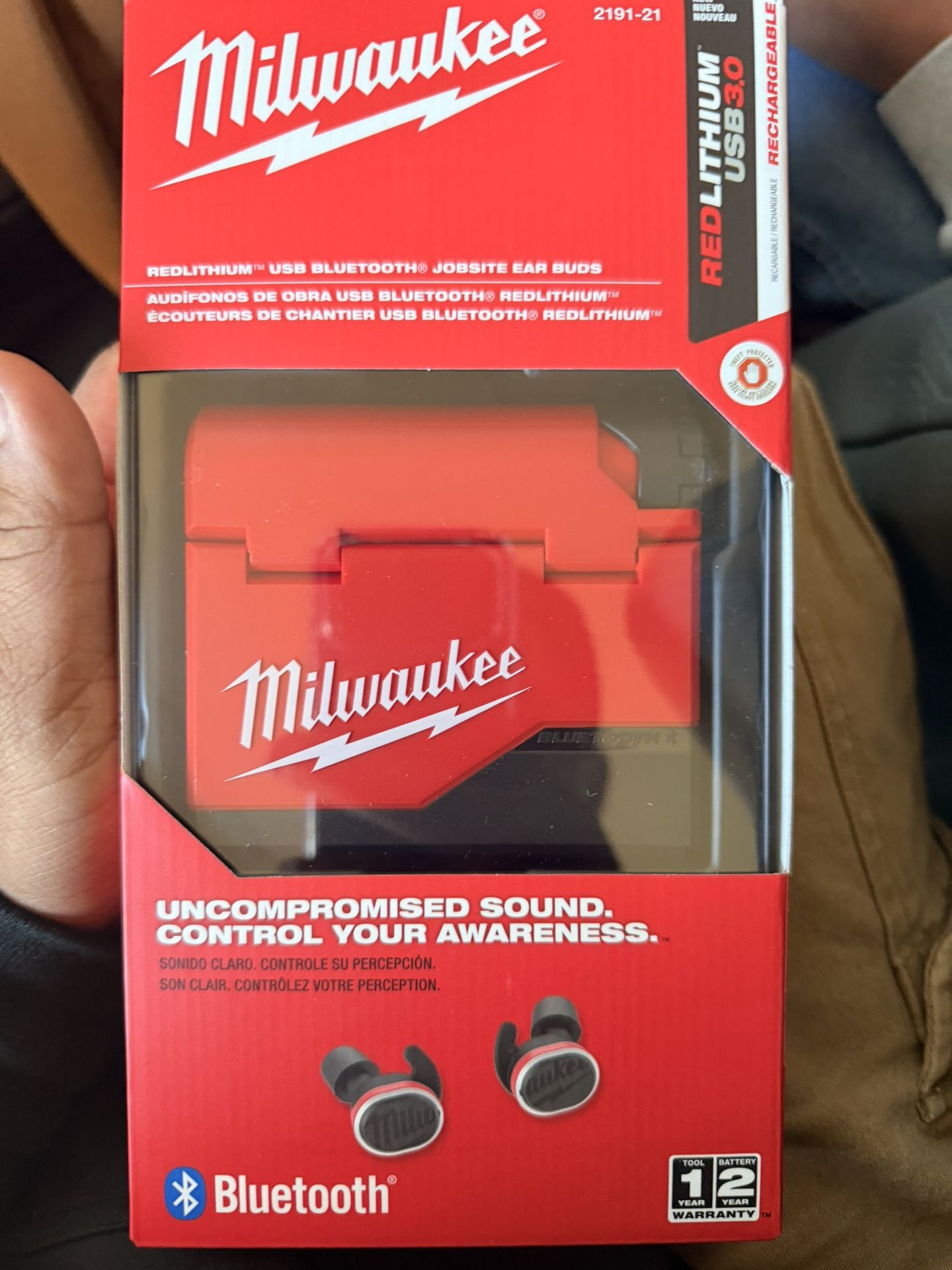 Milwaukee Bluetooth Headphones 