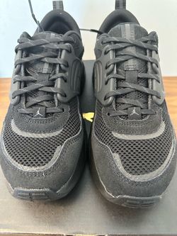 DS Jordan Trunner O/S Black (GS) size 7Y