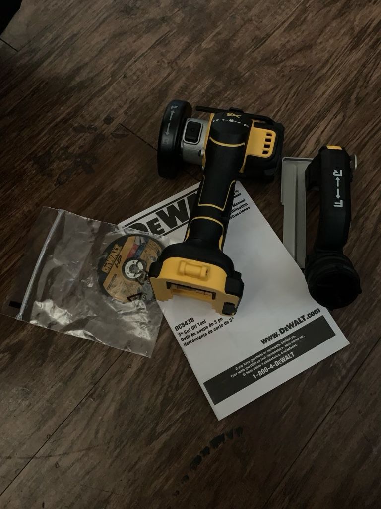 Dewalt 3" cut off tool XR new 20v 100$