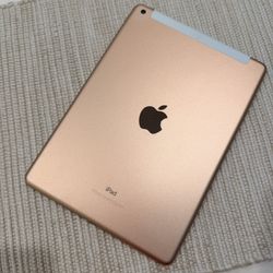 iPad 6th Generation Pink Great Condition