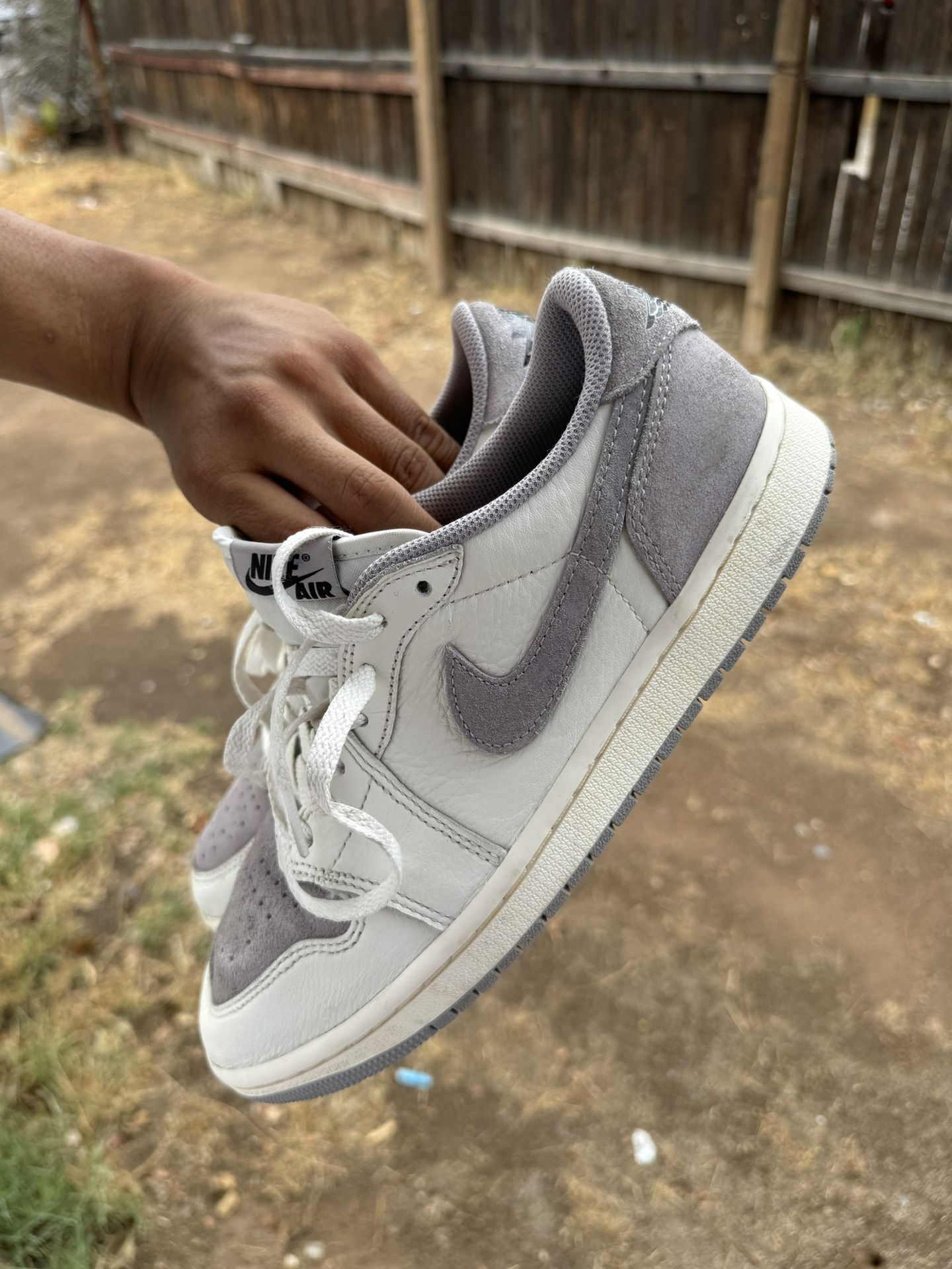 Jordan Low Atmosphere Grey AIR JORDAN RETRO LOW OG ATMOSPHERE GREY 