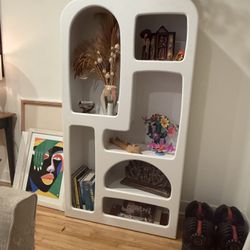 UO Isobel Bookcase 
