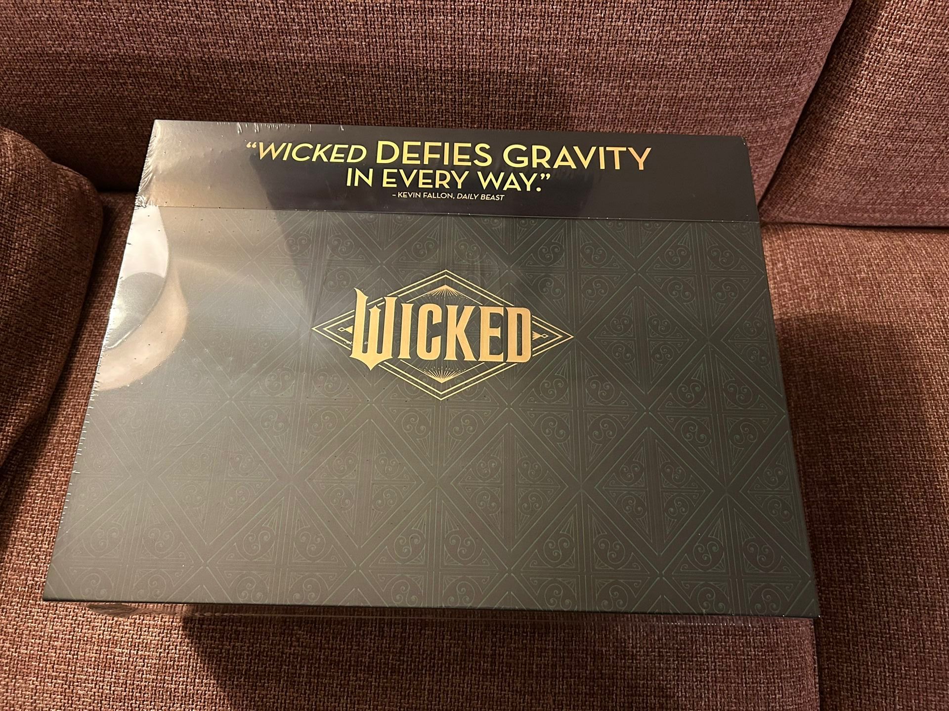 Wicked Exclusive Collectors Edition Box Gift Set