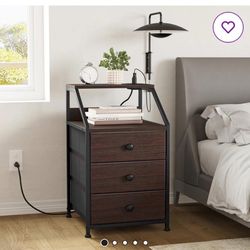 Side Tables 