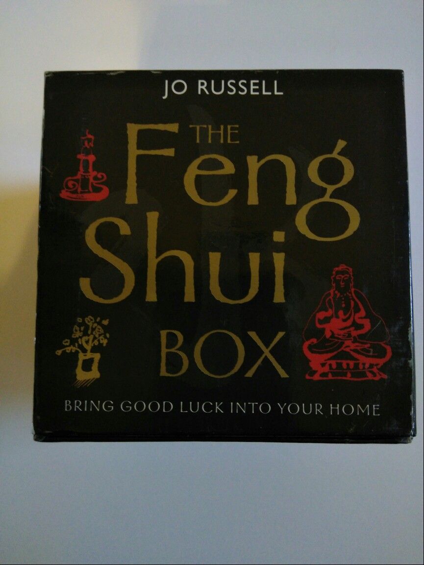 The Feng Shui Box: Bring Good Luck into Your Home by Jo Russell