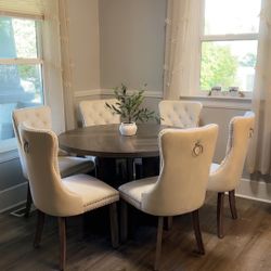 Brand New Dinning set -6 piece 