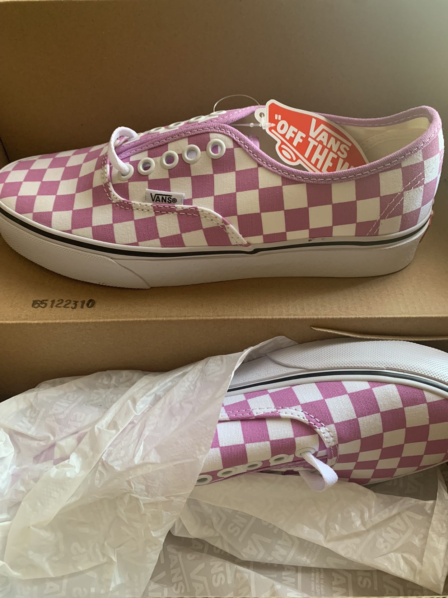 Vans Size 7.0 Men , 8.5 Women