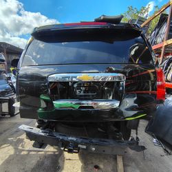2014-2019 Chevy Suburban Tailgate 