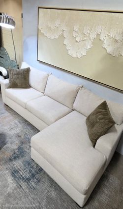 Sale.. Sale...MADE IN USA 2 pc Contemporary Custom Sectional