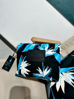 SPLASH-PROOF Beach Bags ! CLUTCH Blue/White ONLY