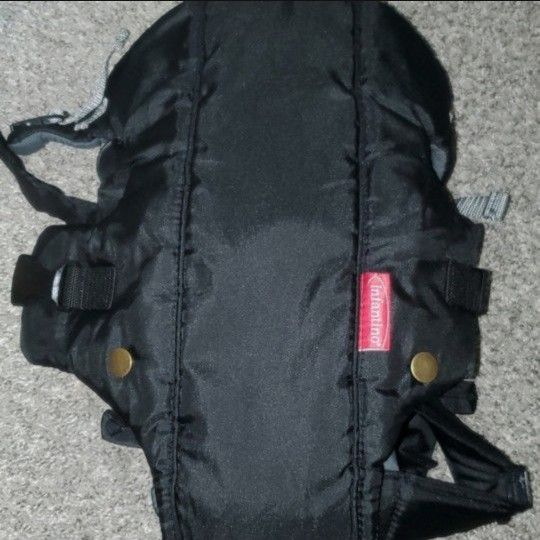 Infantino baby carrier 8 to 25lb
