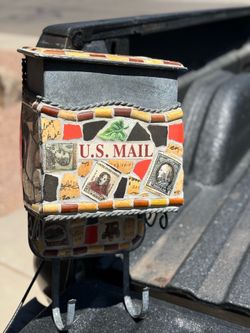 Mail box