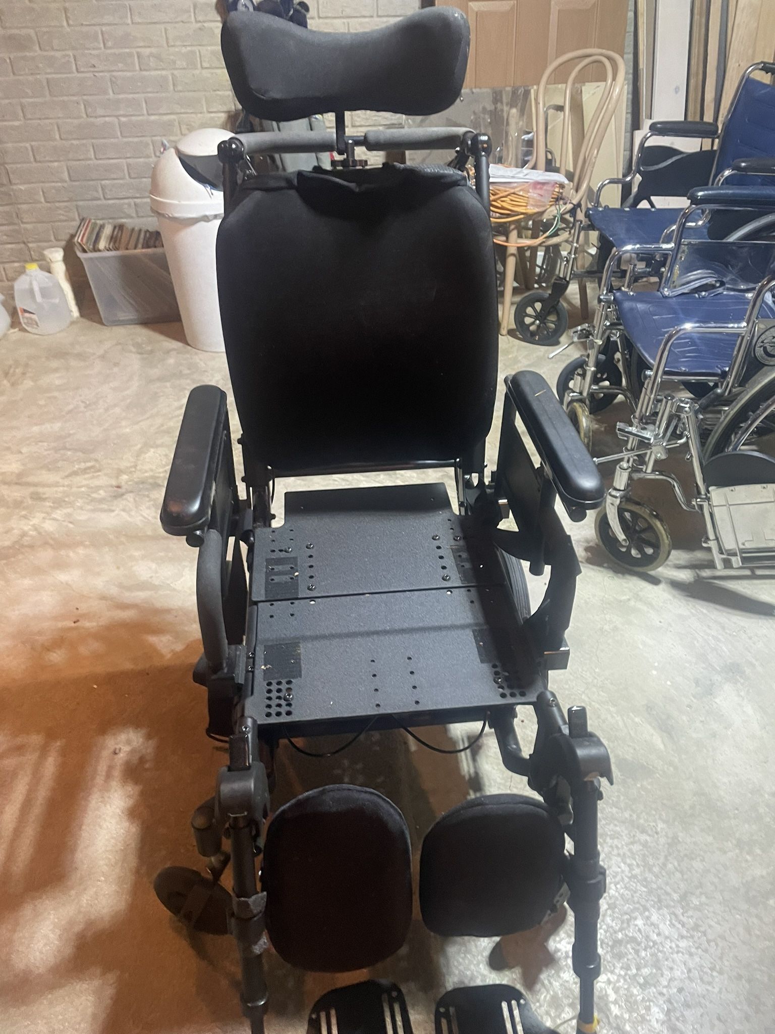 NUMotion Custom Made Manual Wheelchair