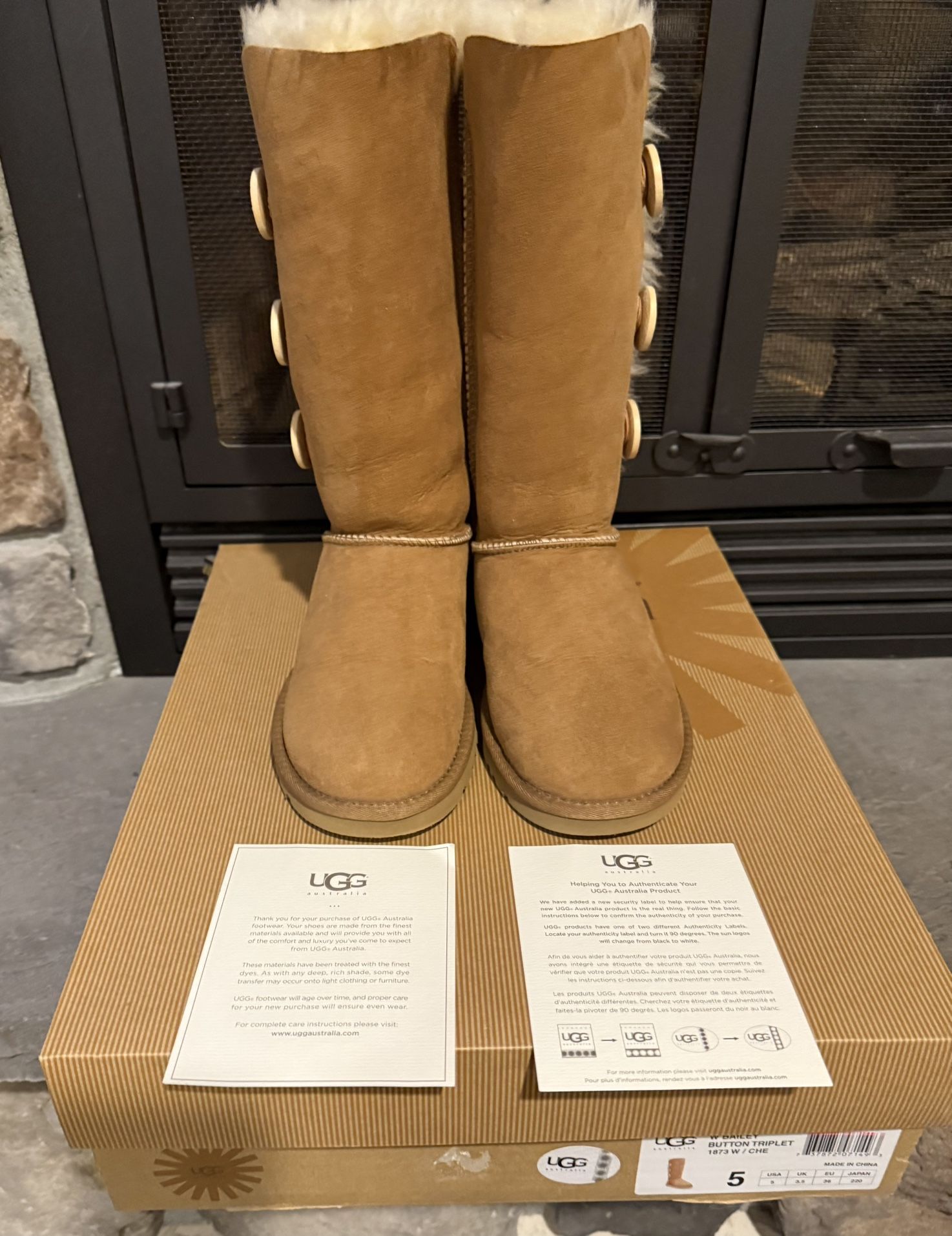 Ugg Bailey Button Triplet Boots