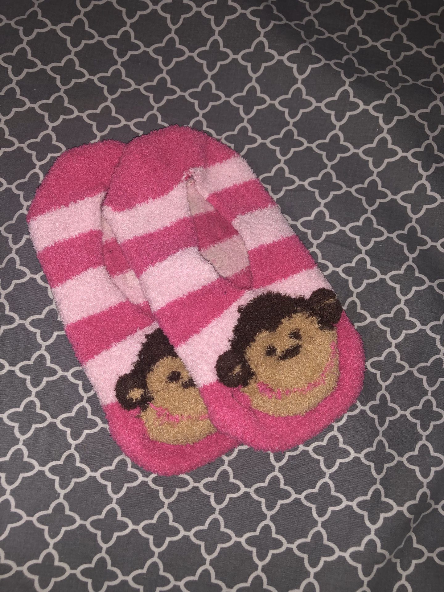 Sock slipper monkeys size 2-3 in girls