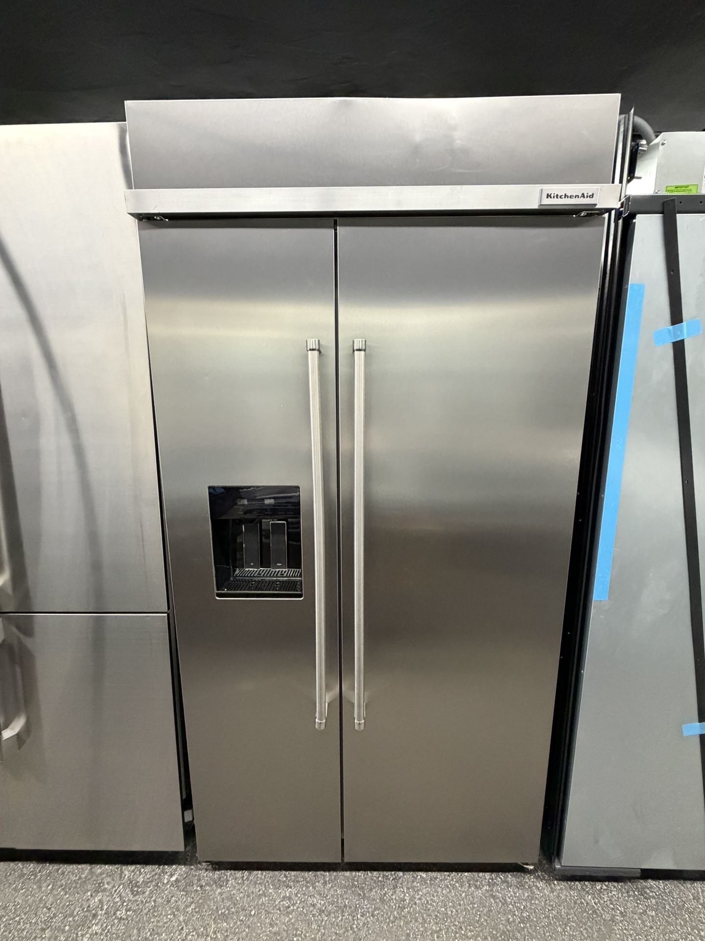 Kitchen Aid Side By Side Built In 42” Refrigerator Stainless Steel Ice & Water