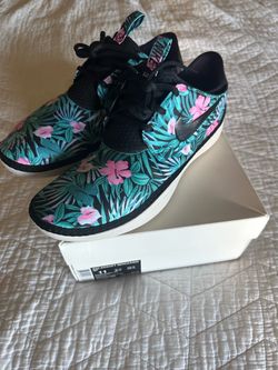 Nike Solarsoft Moccasin w/box size 11