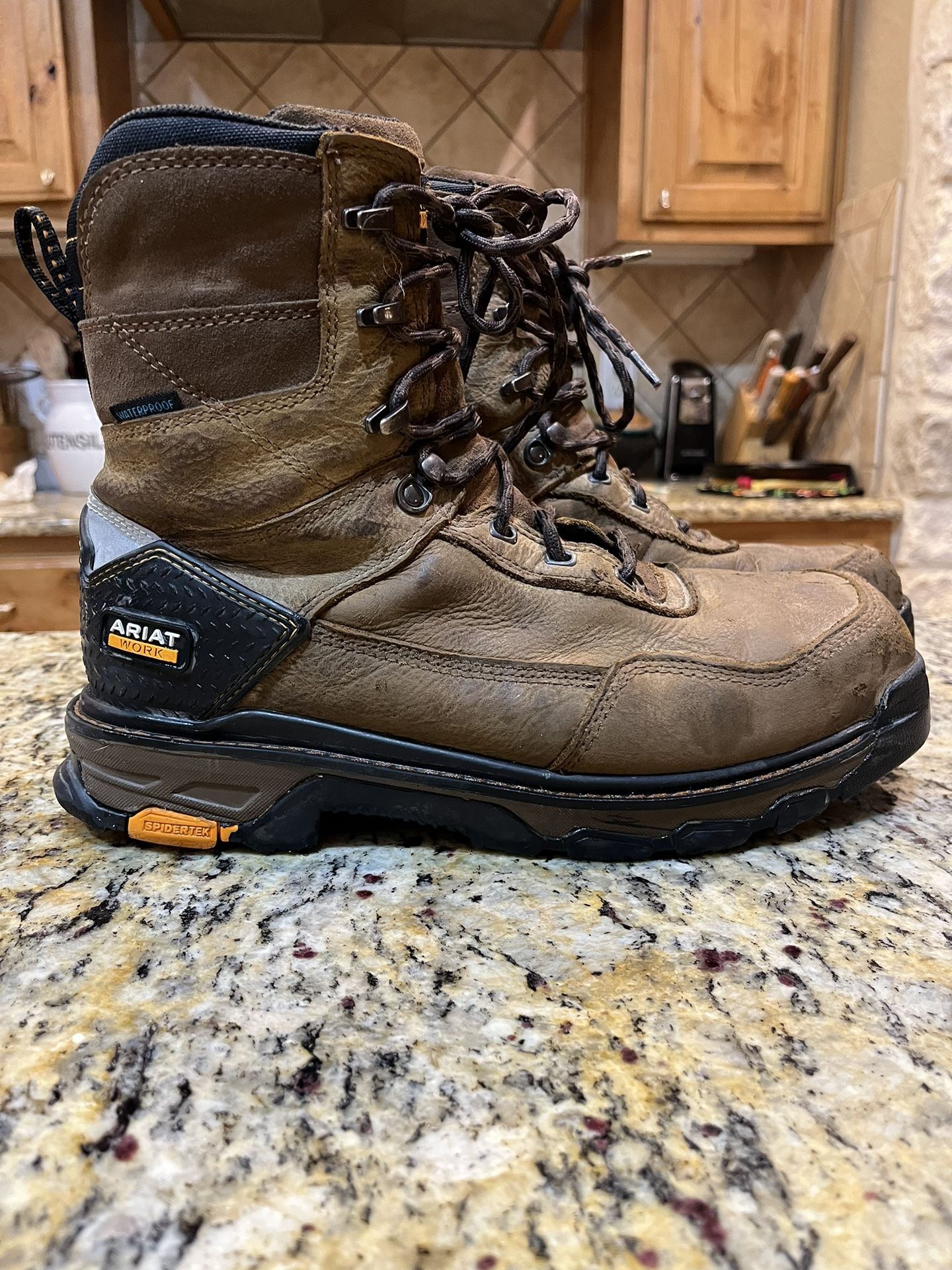 Ariat spidertek shop
