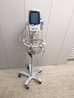 Welch Allyn Spot Vital Signs LXi 45NT0 Patient Monitor NIBP SpO2