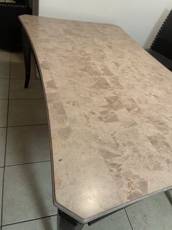 Mesa En Buenas Condiciones $100