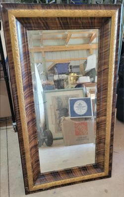 Vintage Wood Grain Framed Wall Mirror