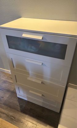 White 4-Drawer Dresser with Glass Panel