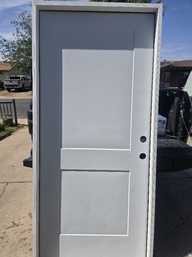 36" X 80" Puerta De  Madera & Fierro Laminado De Seguritad