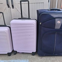 Travel luggage 🧳 used clean pric3 Vary per item South la 90043;